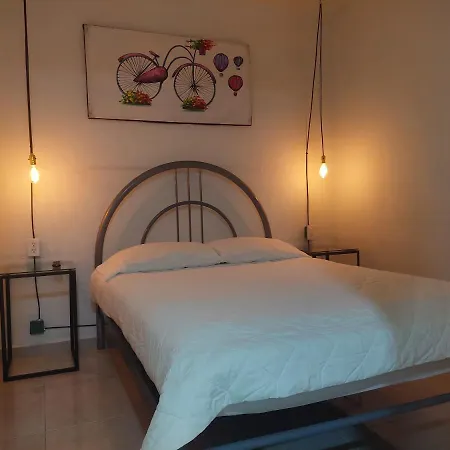 H5 - Habitacion Privada a 200 Mt del Aepto Int. T1 CDMX